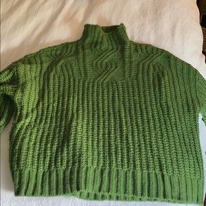 Green soft sweater